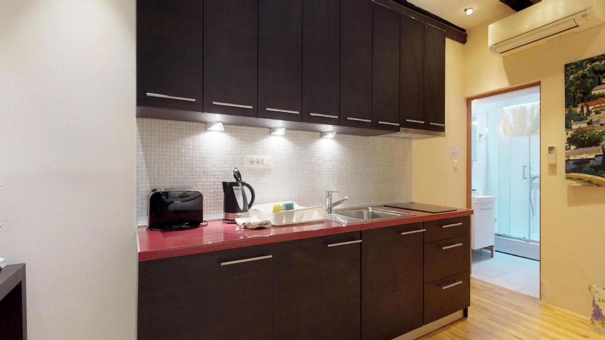 Diocletian Studio Apartments Split Bagian luar foto