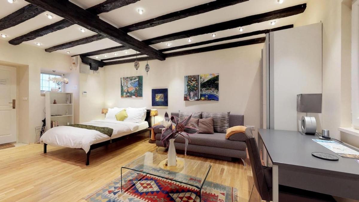 Diocletian Studio Apartments Split Bagian luar foto