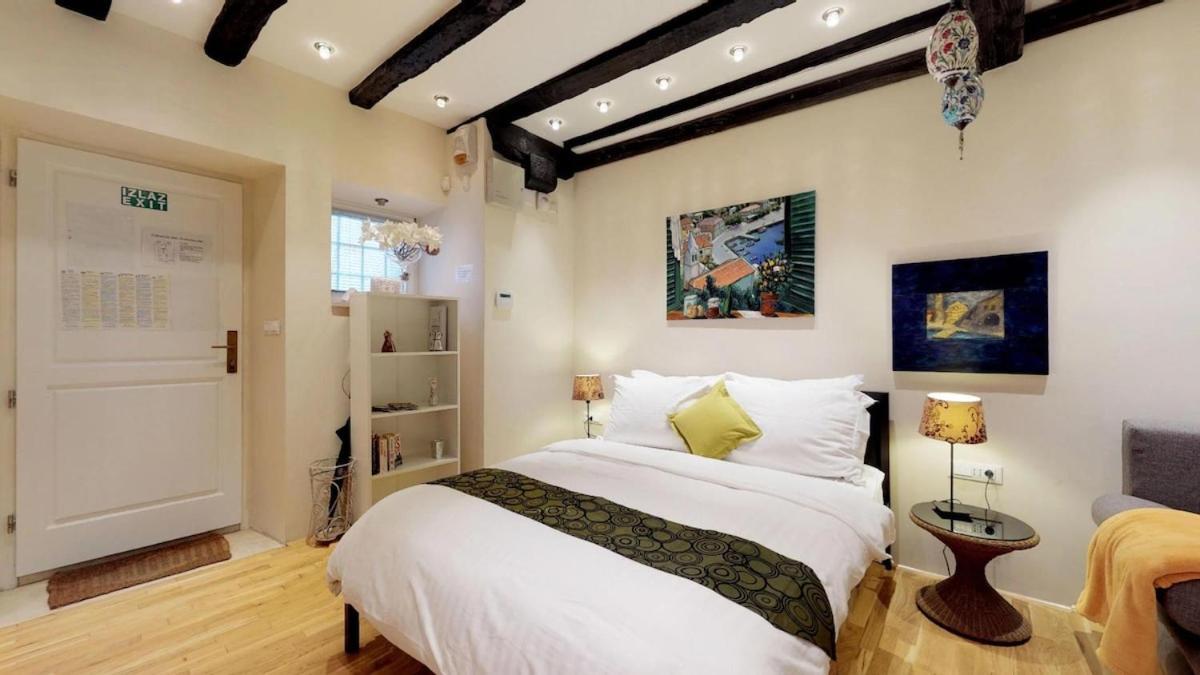 Diocletian Studio Apartments Split Bagian luar foto